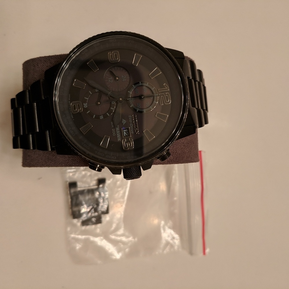 Watch - Picture 4 of 4